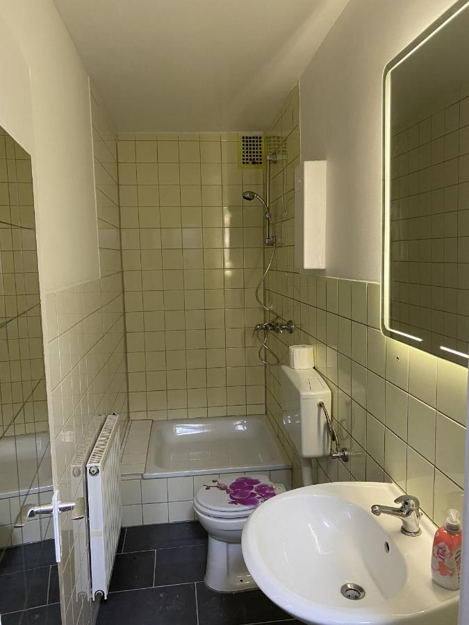 Homefort Dusseldorf Exterior photo